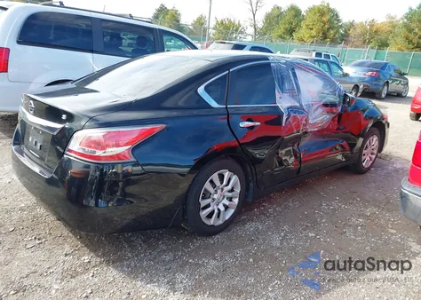 2015 Nissan Altima 2.5 S z USA, uszkodzony, nr VIN 1N4AL3APXFC219232